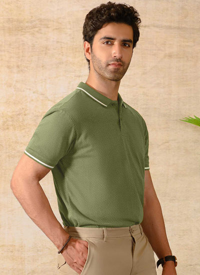 Plain Green Half Sleeves T-shirt