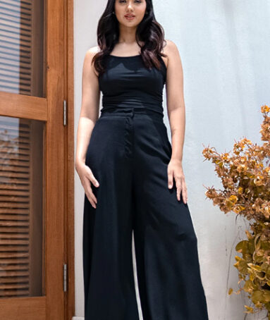 Black Crepe Fabric Wide-Legged Pants